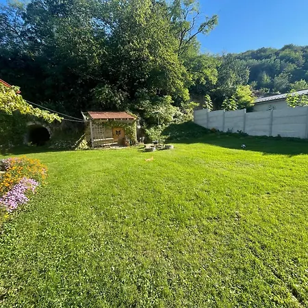 Holiday home Perlajuhu Sturovo